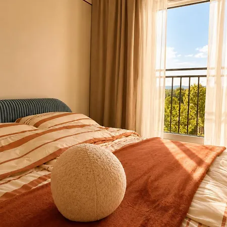 Appartement Konarskiego 24 *